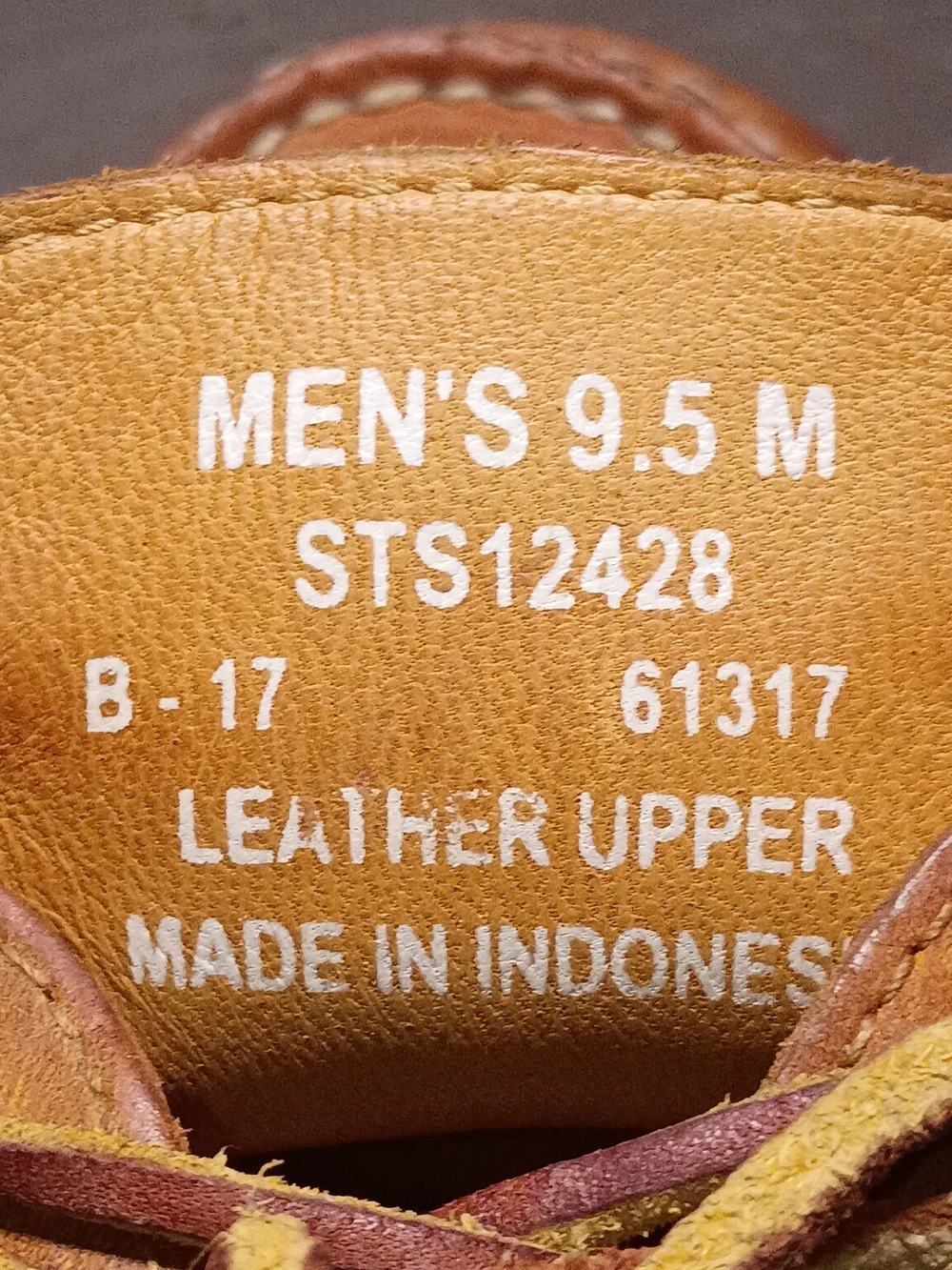 Sperry GOLD CUP Men's 9.5M Tan Leather Boat Shoes. Like NEW!!!